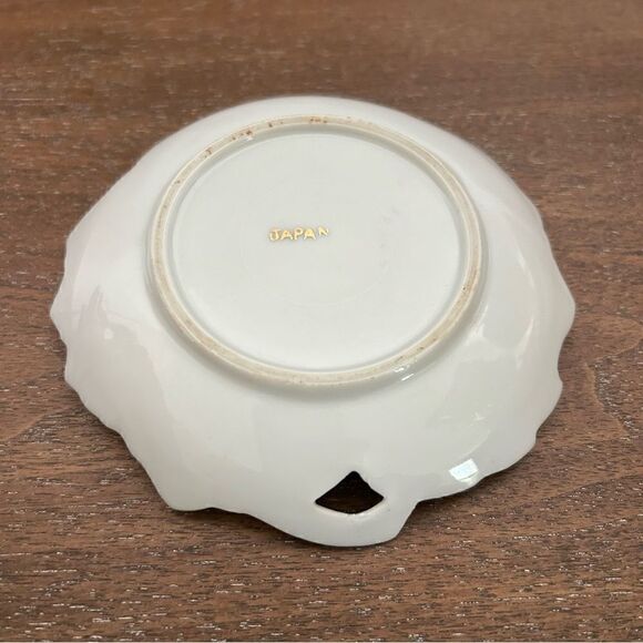 Small Ceramic Floral Print Dish - Picture 2 of 3